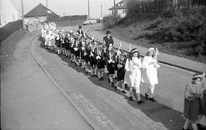 1953_letzte erstkommunion in der notkirche_n_16